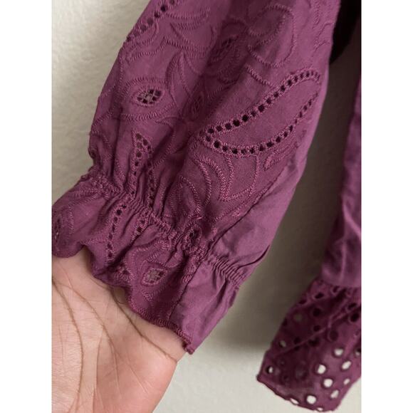 The Clothing Company Womens Purple Lace Eyelet Ruffle Blouse Top Size Small New - Picture 5 of 8